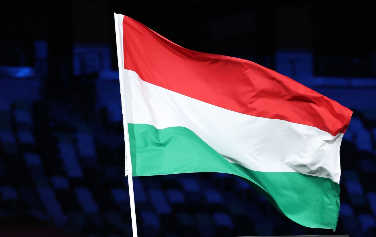 Угорщина просить ЄС пом’якшити обмеження на імпорт добрив із РФ і Білорусі