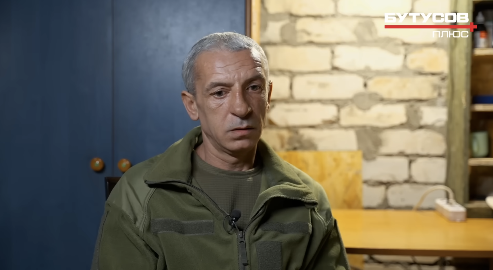 На каналі «Бутусов Плюс» вийшло інтерв’ю з бійцем «Скелі», який пройшов 15 км і вивів двох побратимів із оточення