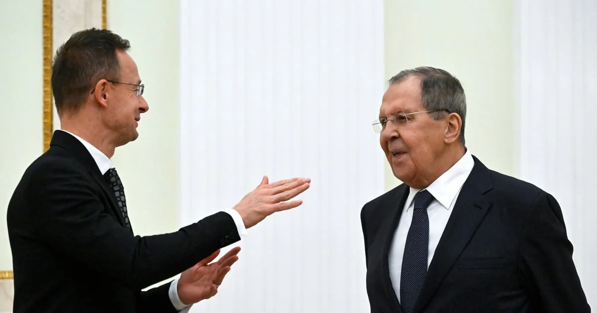 Злив розмов із Лавровим: Сіярто визнав прослуховування і став на захист контактів із РФ