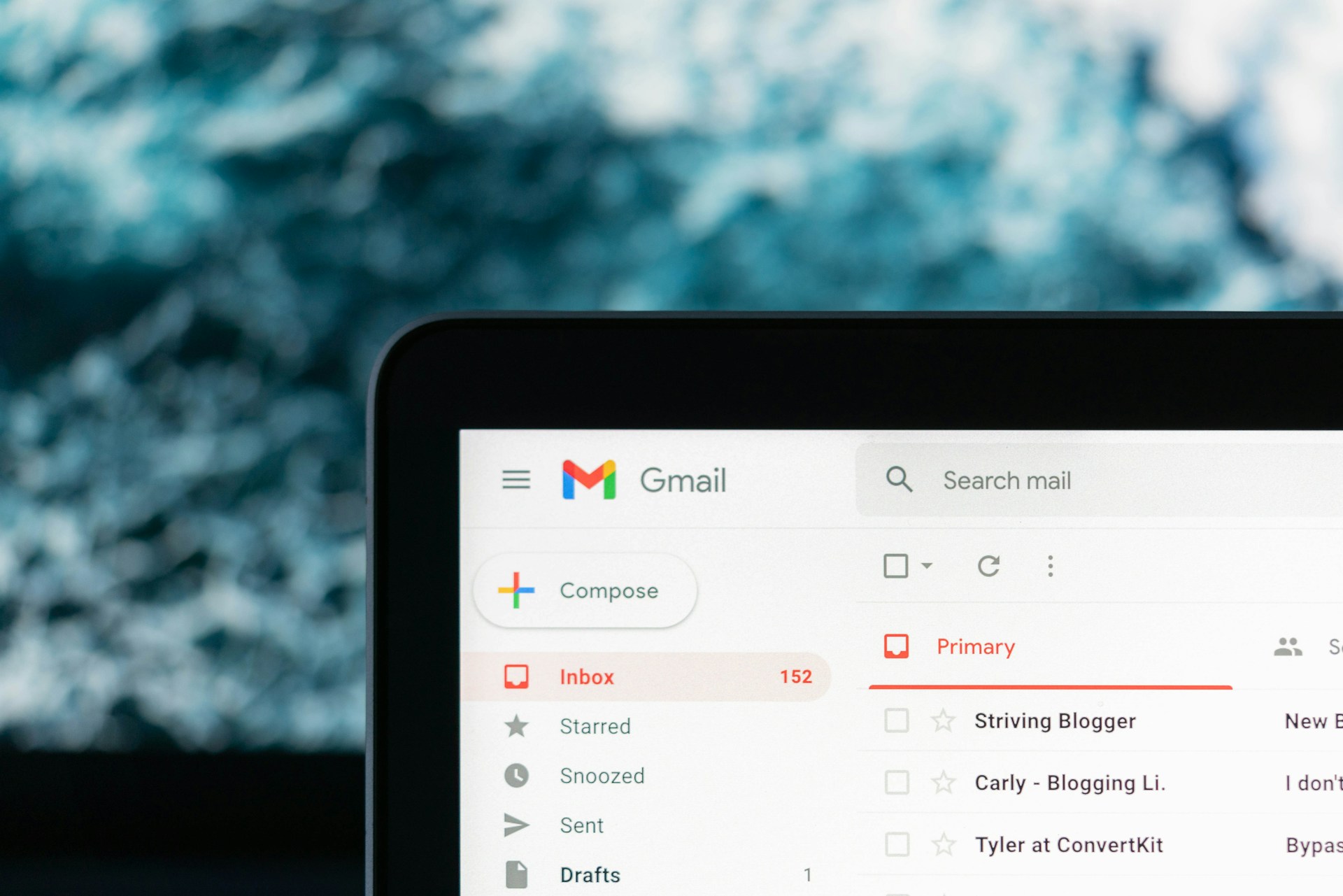Google вперше за 22 роки дозволила змінювати адресу Gmail, але функція доступна не всім