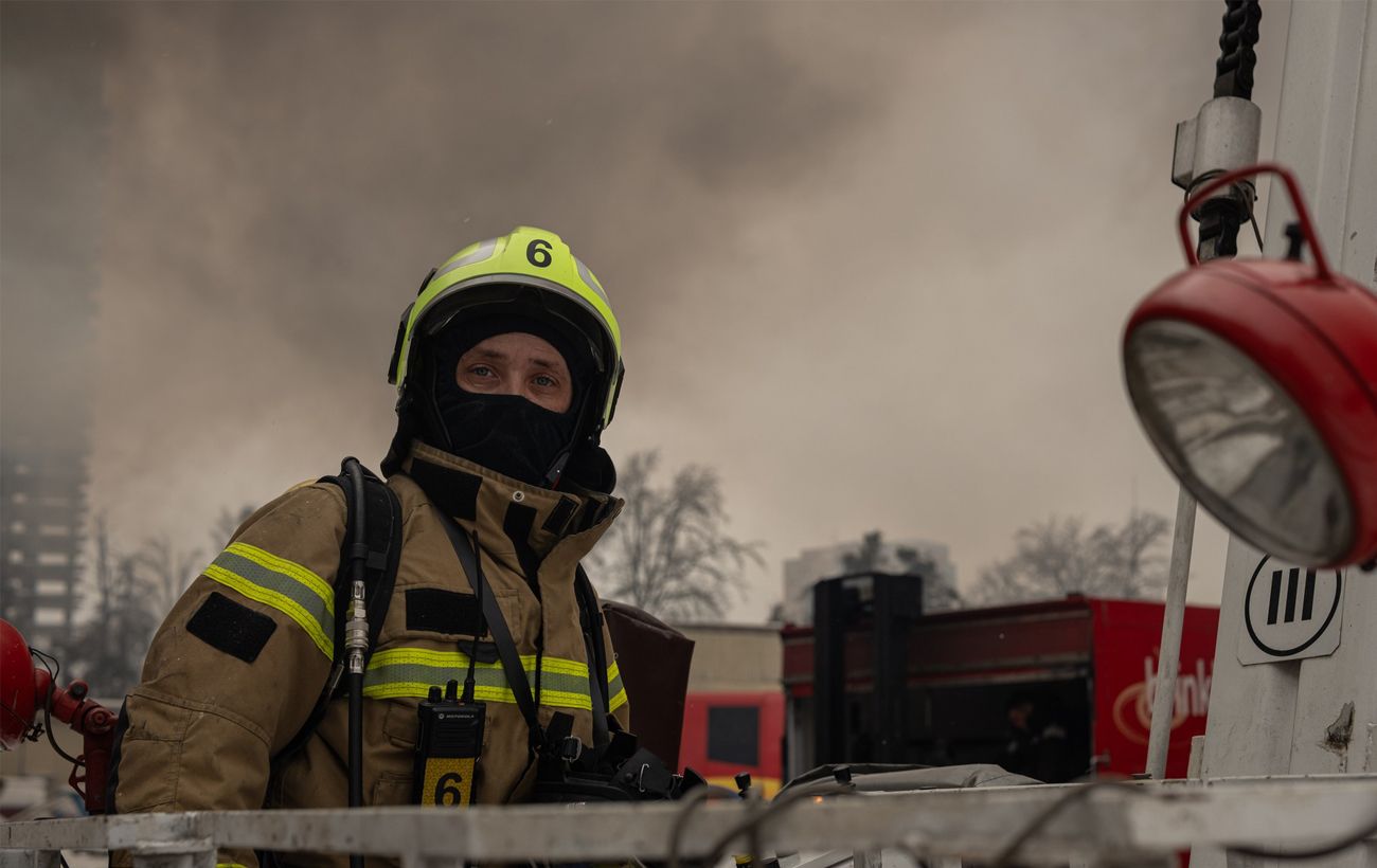 Провідниця загинула під час евакуації на Одеській залізниці: її збив зустрічний поїзд під час дронової атаки РФ