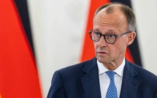 Мерц після розмови з Трампом: НАТО наразі нічим замінити