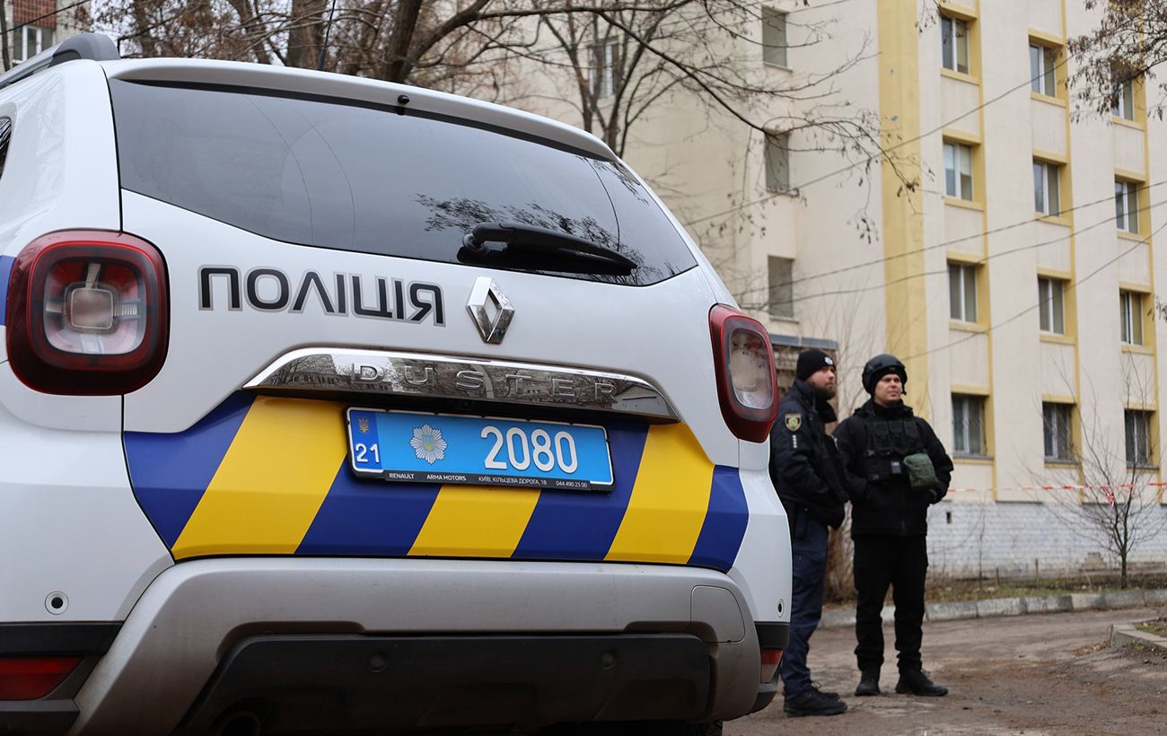Вибух в «АТБ» у Чернігові стався під час атаки дронів: предмет пробив дах і здетонував