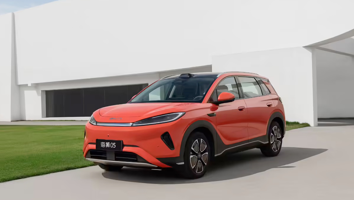 BYD показала новий Sealion 05: доступний електрокросовер із запасом ходу понад 300 км
