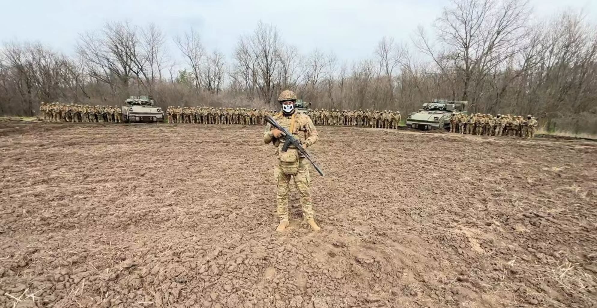 «Приїжджайте і подивіться»: у полку «Скеля» відповіли на заяви Стерненка і запросили на фронт