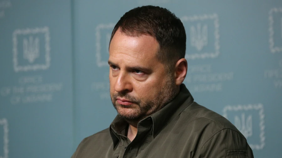 Єрмак радився з «Веронікою Феншуй», як зупинити Федорова: «Він стане надто великим»