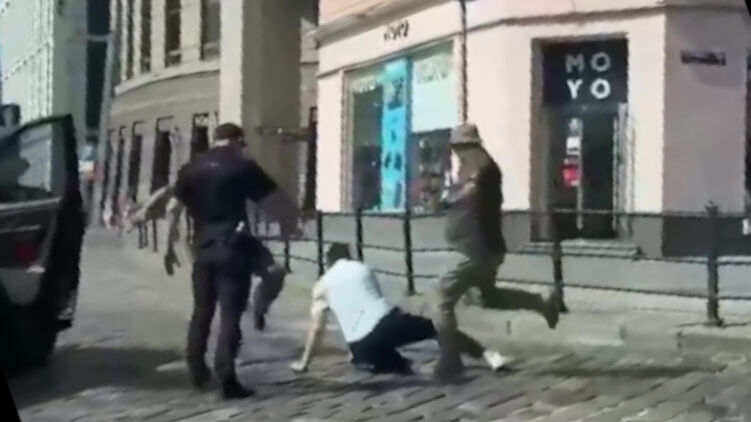 «Їх намагалися відправити на війну — вони чинили опір»: The Times розкрила кризу мобілізації в Україні