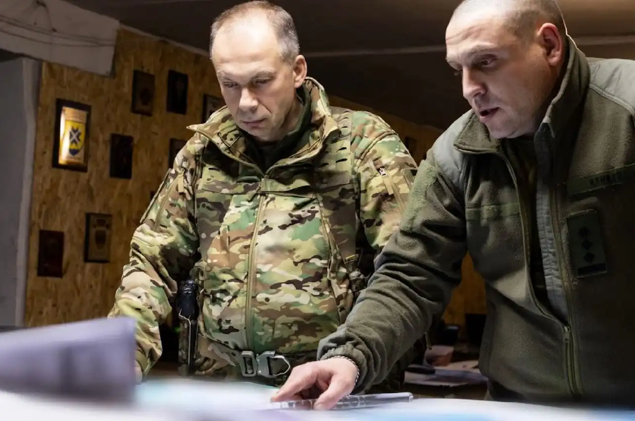 «Моя робота — війна»: Сирський відповів Федорову та медіа — «Мільйонна армія не керується у WhatsApp»
