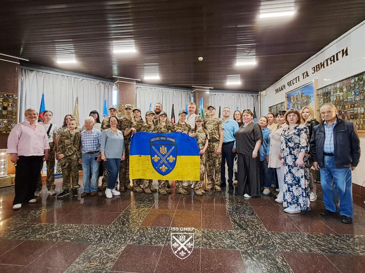 Напередодні Дня Героїв відбулася презентація виставки 155-ї ОМБр у Національному музеї-заповіднику української військової звитяги.