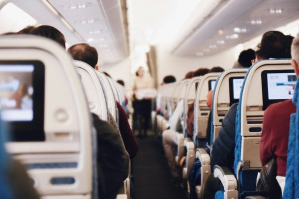 Незвичайне приземлення рейсу easyJet через забутий акумулятор