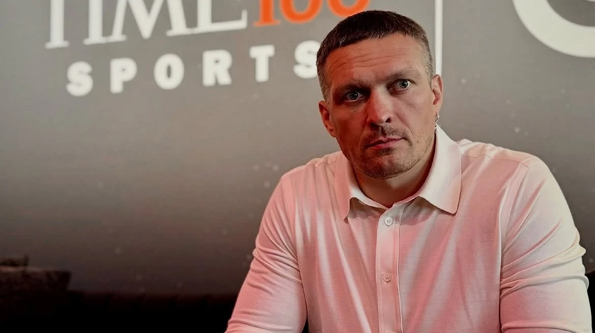 Олександр Усик відповів на свій президентський рейтинг: «За мене проголосувало б більше людей»