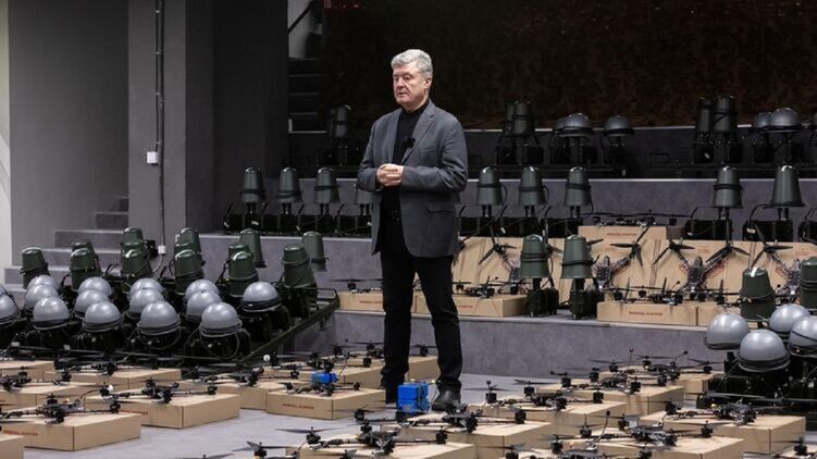Петро Порошенко програв суд: «У задоволенні позову відмовити» — санкції залишили чинними