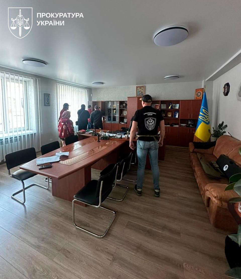 «Порноменти» та данина за OnlyFans: як працювала схема в поліції