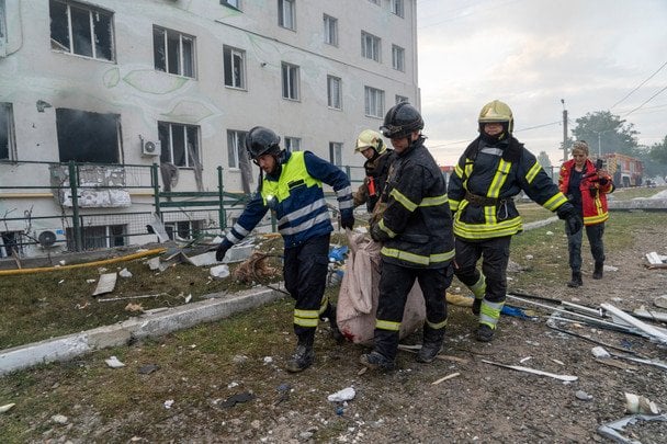 Прогнози завершення війни в Україні: думки аналітиків та дипломатичні можливості