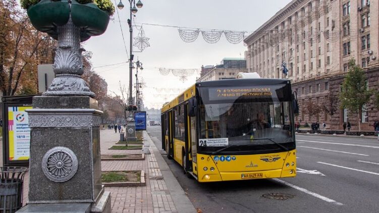 Проїзд у Києві можуть підняти з 8 до 30 грн: Але КМДА досі не підписала рішення