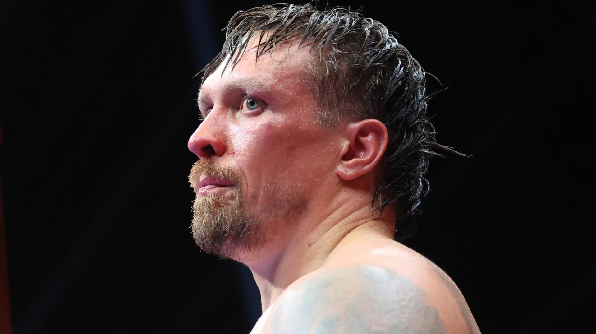Ріко Верховен кинув виклик Усику після рішення українця звільнити пояси