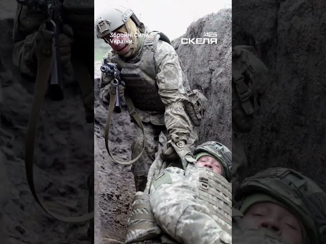 Шеврон полку «Скеля» не купиш на Андріївському узвозі: його виборюють у підготовці