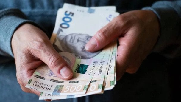 Скільки коштує життя пенсіонера в Україні: реальні витрати на продукти харчування