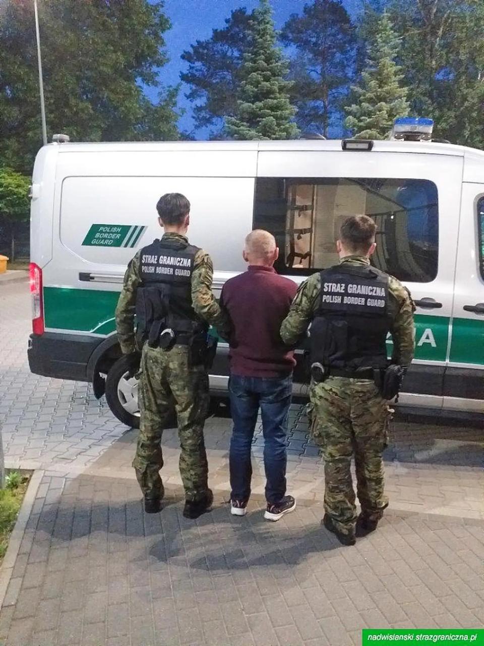 Сом-легенда коштував Шенгену: Польща депортувала українця після риболовлі у Варшаві