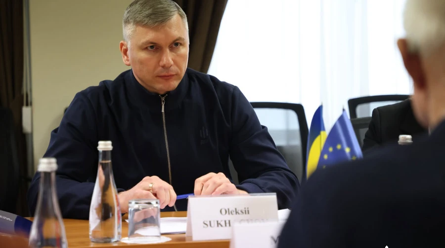 Суд намагаються змусити приховати 143 об’єкти: забудовник подав позов через майно брата директора ДБР