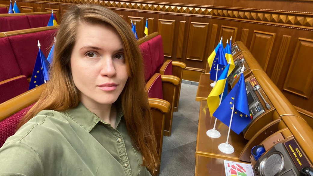 Суд зобов’язав Безуглу вибачитися перед Федієнком: що відомо про рішення