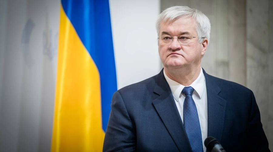Сибіга повертає Польщі орден після рішення щодо Зеленського