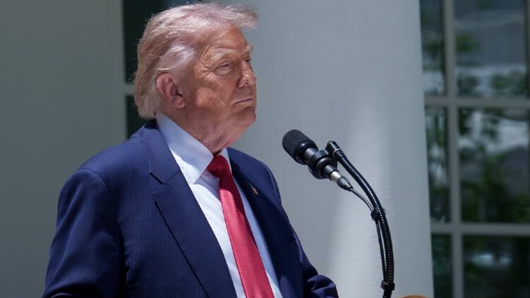 Трамп оголосив повну морську блокаду Ірану та скасував 20% збір в Ормузькій протоці