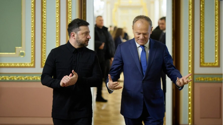 У Навроцького вимагають позбавити Зеленського ордена Білого орла: Туска закликали «знайти мужність»