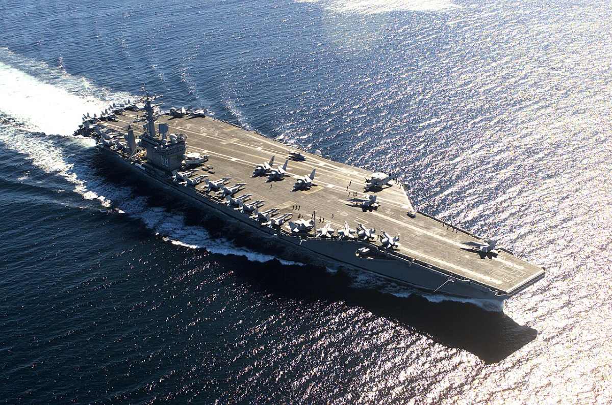 USS Nimitz у Карибському морі: США перекинули авіаносець після заяв щодо Куби