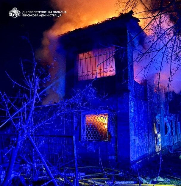 Ворог знову завдав удару по Дніпру: наслідки атаки