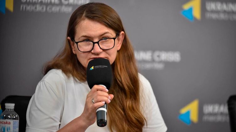 За російську мову в будинкових чатах взялися мовні інспектори: що загрожує головам ОСББ