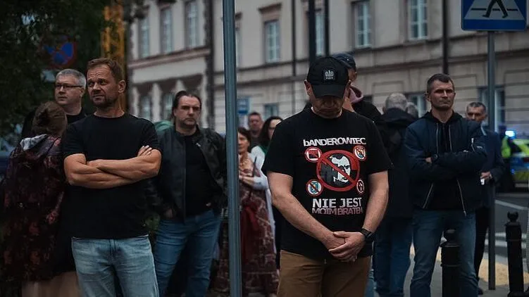 «Забирайся до України». Як майбутні вибори в Польщі загострюють відносини з Києвом