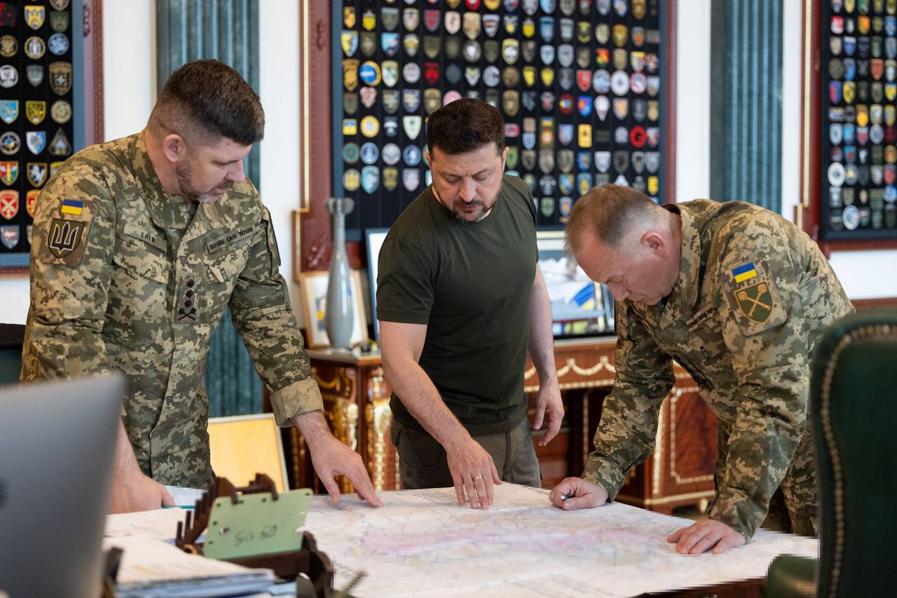 Зеленський відзначив 425-й полк «Скеля» після наради щодо фронту