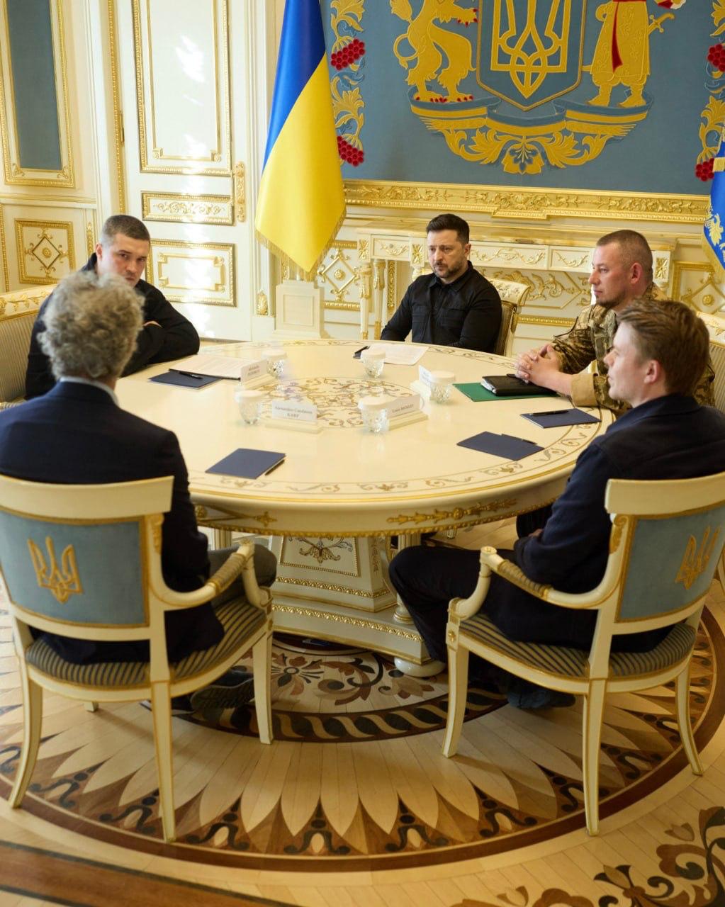 Зеленський зустрівся з главою Palantir: про що домовлялися з IT-гігантом