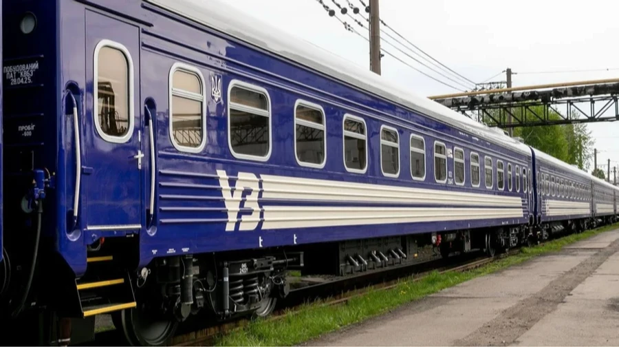 Жах! РФ вдарила балістикою по депо в Києві: 7 загиблих, серед них 6 працівників УЗ