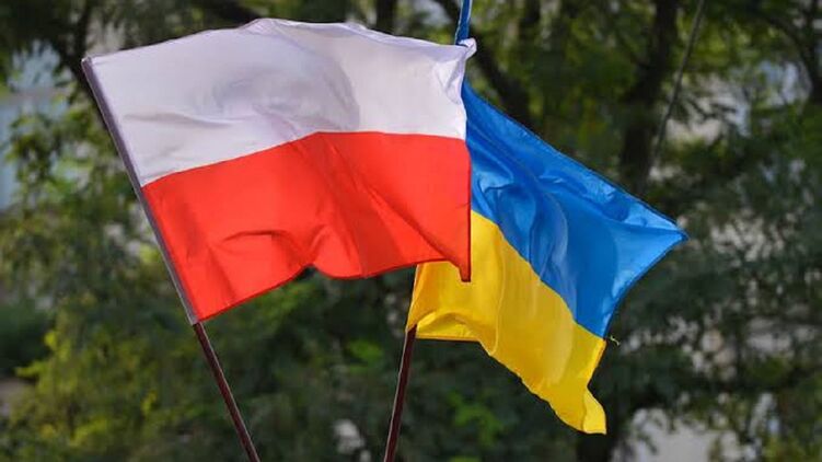 Зрада! У Сеймі Польщі закликали заблокувати вступ України до ЄС: внесено гучну резолюцію