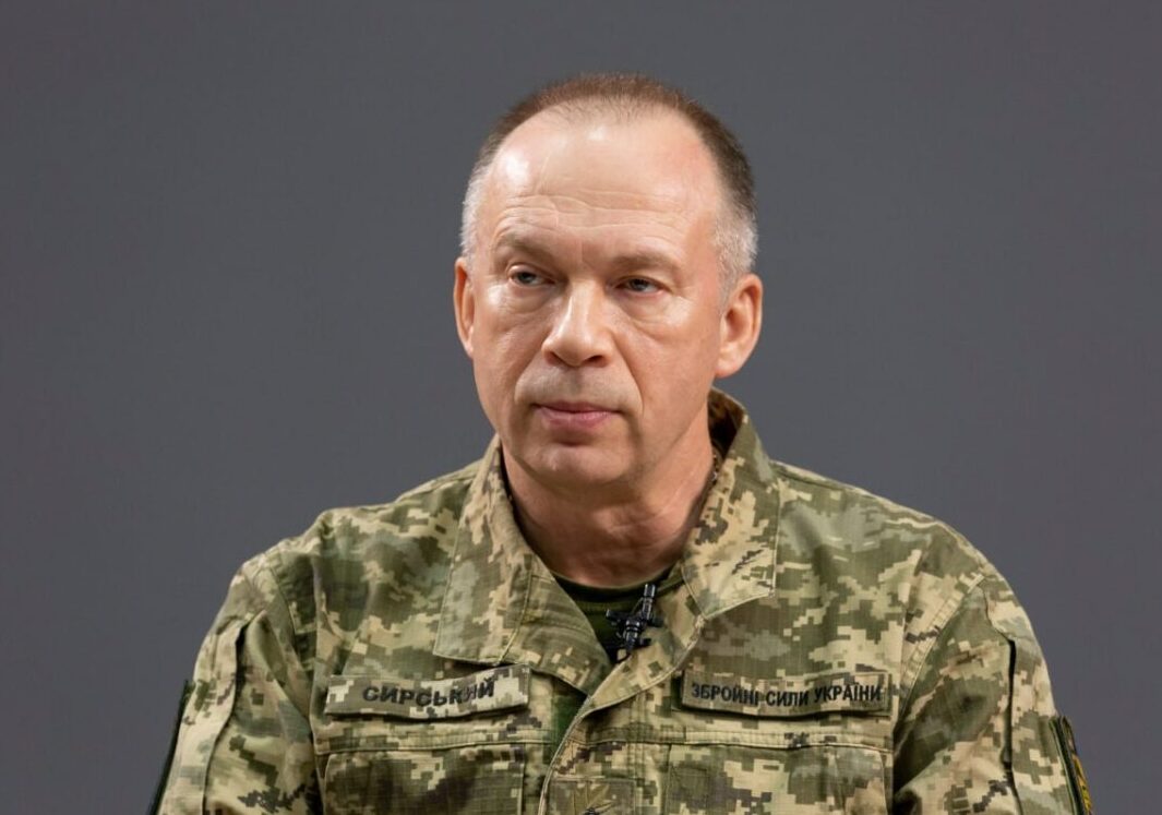 Звільнення міністра оборони намагаються повісити на Сирського: хто насправді ухвалює кадрові рішення